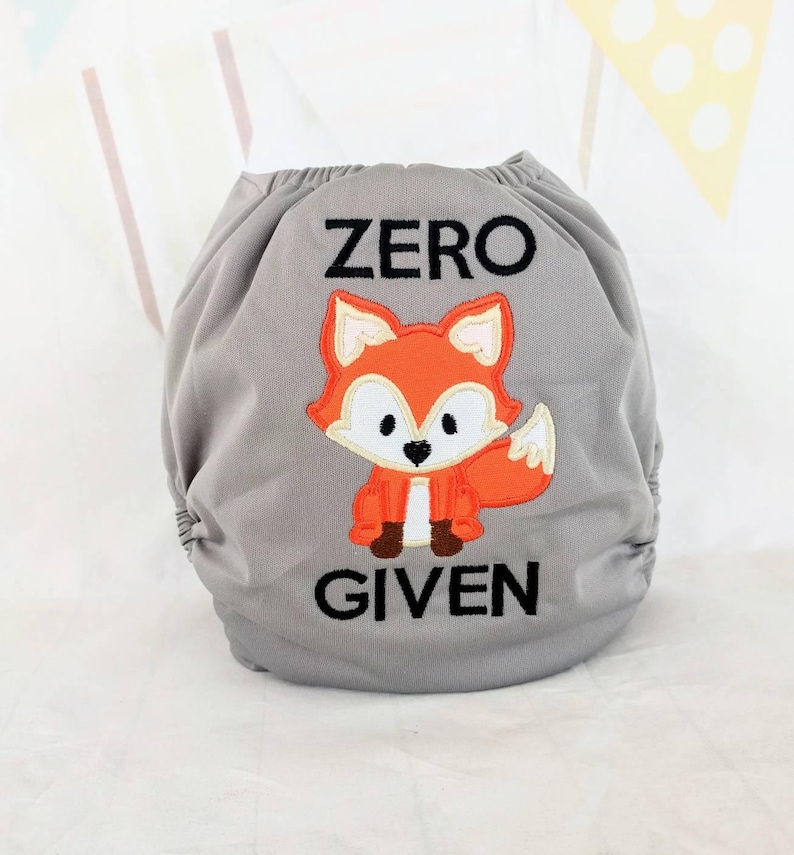 Zero Fox Given Tygblöja - Broderad Tygblöja - Rolig Baby Tygblöja - Fox Blöja - Woodland Tygblöja - Pocketblöja bild 1