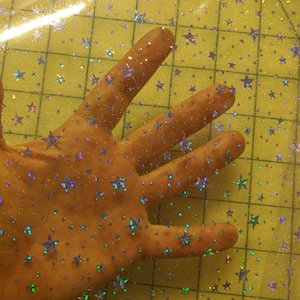 Vinil holográfico estrela amarelo gelatinoso para piscina - filme de PVC bordado em rolo de 9x47" - suprimentos de vinil para apliques de bordado - filme transparente