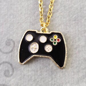 Controller Necklace Gamer Necklace Video Game Jewelry Gamer Gift Charm Necklace Gamer Jewelry Gaming Gift Pendant Necklace Nerd Necklace
