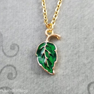 Leaf Necklace SMALL Green Leaf Charm Leaf Jewelry Leaf Pendant Necklace Autumn Jewelry Bridesmaid Necklace Women&#39;s Jewelry Teenage Daughter