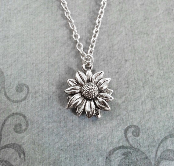 Collana Girasole Girasole piccoli gioielli ciondolo Girasole Girasole Charm  in argento fiore collana Damigella d'onore collana fiore ragazza regalo -   Italia