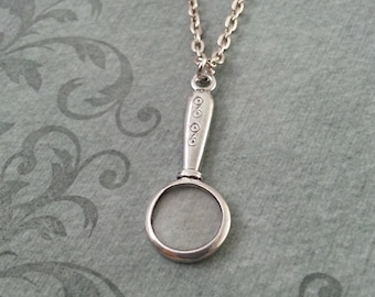 Magnifying Glass Necklace, Detective Gift, Cute Charm Jewelry, Magnifying Glass Pendant, Silver Charm Necklace Stocking Stuffer Gift for Her