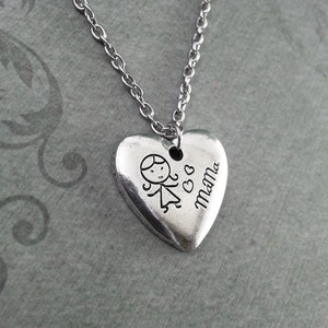 Mama Necklace, SMALL Mama Pendant Necklace, Mother&#39;s Day Gift, Mom Heart Necklace, Gift for Mom, Mom Jewelry, Mother Gift, Daughter Necklace