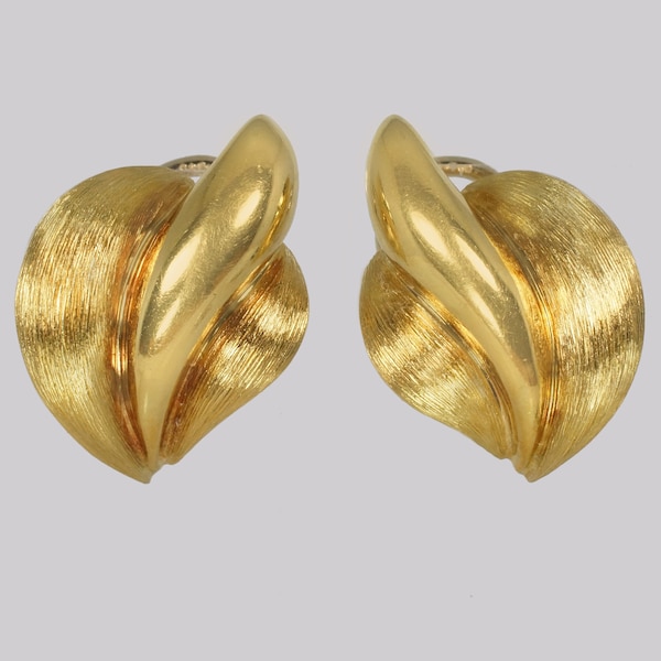 Henry Dunay Flame Leaf Earrings 18ct Gold 1970s Garrard & Co Vintage Earrings