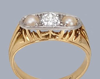 Edwardian Pearl Diamond Ring in 18ct Gold – Antique Trilogy Engagement Ring c.1910