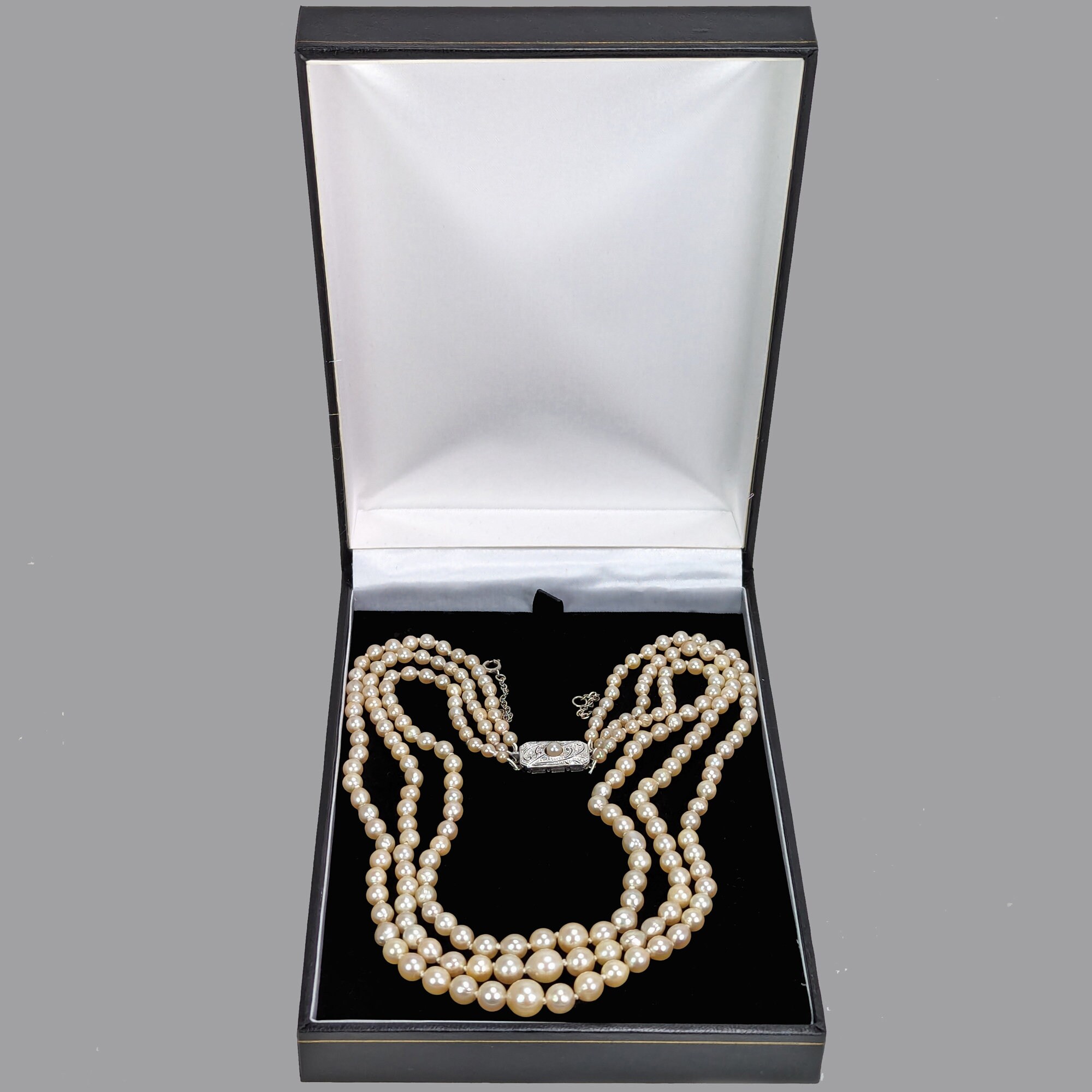 Triple Strand Pearl Necklace With Gem Certificate 9ct Gold