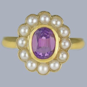 Anillo vintage de oro de 18 quilates con racimo de amatista y perla, estilo victoriano de los años 80