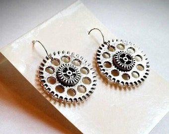 Steampunk Sprocket Gear Cog Engineer Dangle Earring Gifts / Silver Round Upcycled Repurposed Earrings / Found Object Metal Nickel Free .