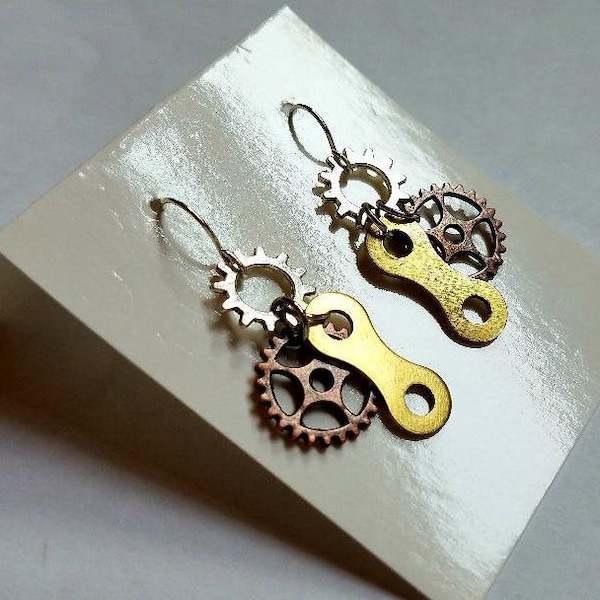 Bicycle Earrings / Cycling Girl Gifts / Ironman Jewelry Accessories / Bike Links / Gears Sprockets Cogs / Hypoallergenic Nickel Free .