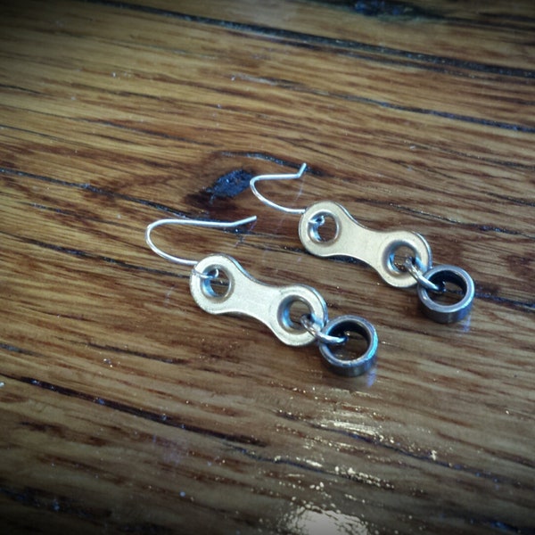 Bike Girl Earring Gifts / Found Object Cycling Bicycle Link Jewelry / Repurposed Biking Sporting Accessories / Iron Man Athletic .