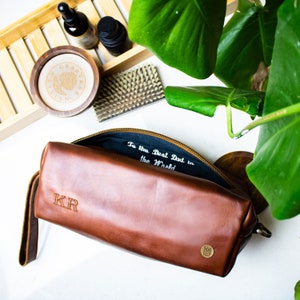 Handmade Full Grain Leather Dopp Kit | Men&#39;s Personalized Initials Wash Bag | Artisan Shaving Kit For Him | Monogram Toiletry Bag For Him