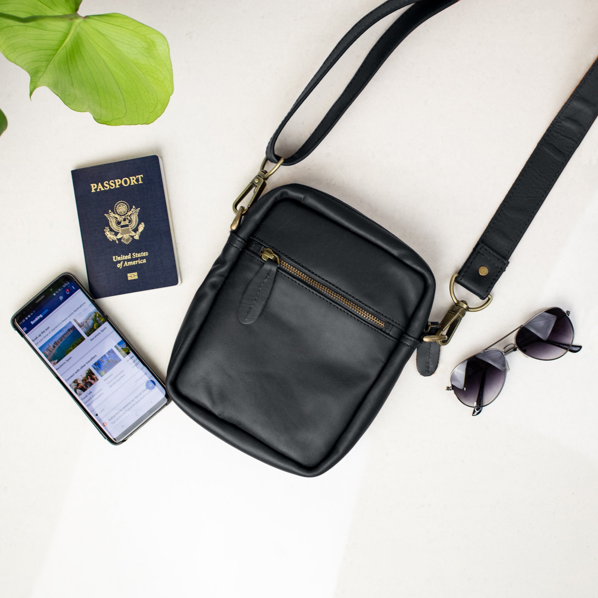 small flight bag mens