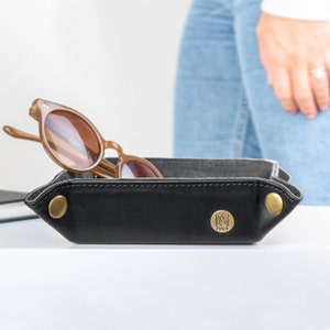 Personalized Black Full Grain Leather Valet Tray Dresser Caddy, Coin Dish Desk Organizer Valentines Day Gift for Him Handmade by MAHI image 1