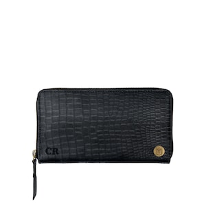 Cartera de piel negra con estampado de cocodrilo para ella / Cartera de piel personalizada para mujer / Cartera negra con estampado animal / Regalo para el tercer aniversario de bodas imagen 4