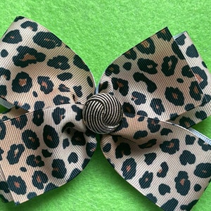 Animal Hair Bow