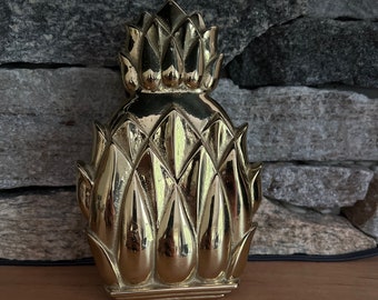 Vintage Brass Pineapple Door Knocker | Virginia Metalcrafters | Newport | Hospitality | Unique Doorknocker