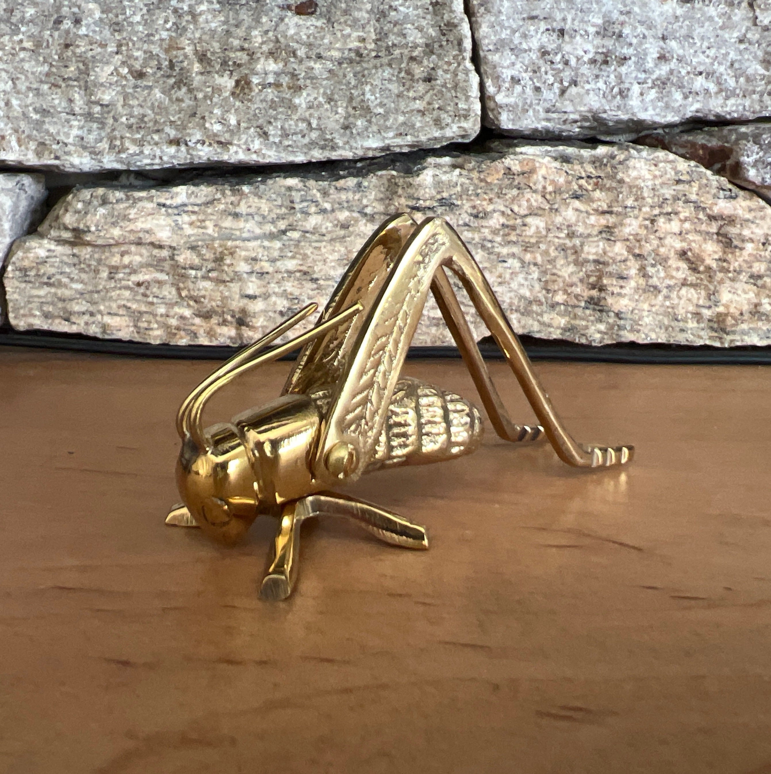 Vintage Brass Grasshopper Paperweight/Figurine/Oddity with movable