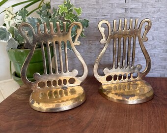 Vintage Brass Music Harp Lyre Bookends | Library | Unique Musical Decor | Gift with Music | Whimsical | Irish Symbol | Aged Patina
