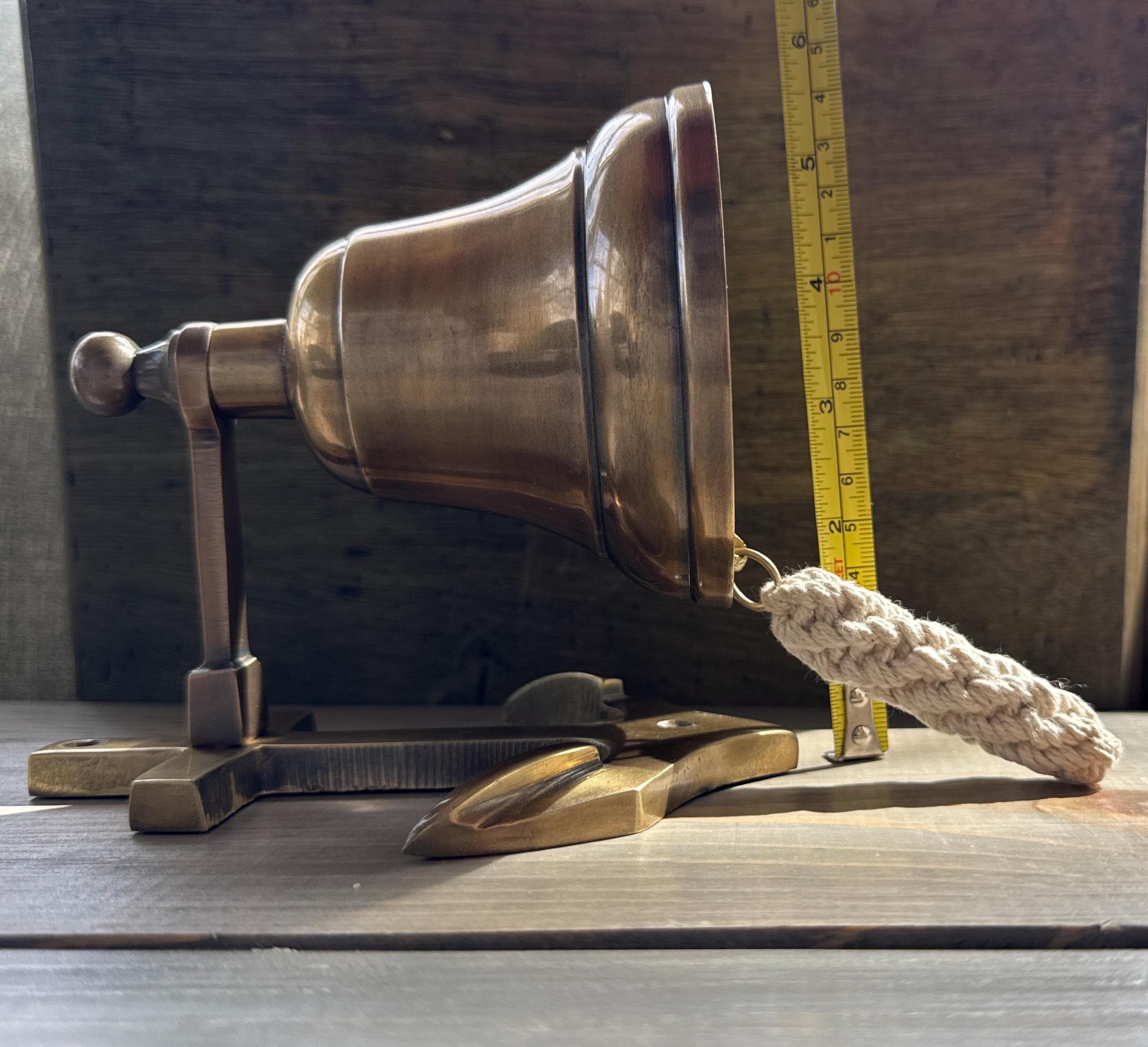 真鍮（ブラス）製のアンカー（錨）付きマリンベル　シップベル　アンティークドアベル Nautical Anchor Bell | Polished Brass Over Aluminum | Rope Handle