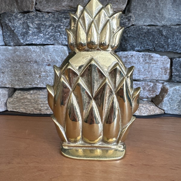 Vintage Brass Pineapple Bookend | Virginia Metalcrafters | Newport | Library | Antique | Unique | Gilded Age | Set Design | Made in USA