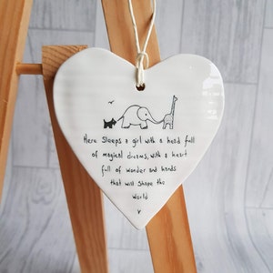 Baby-Dusche-Geschenk, Keramik Herz, Baby-Ankündigung, neues Baby Geschenk, Baby-Mädchen-Geschenk, Schlafzimmer-Dekor, Wohnkultur, Ornament, Geschenk für sie