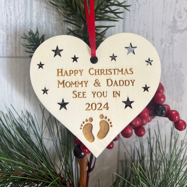 Baby shower gift, Expectant parent gift, Christmas Decoration, Pregnancy bauble, Couple Gift, Christmas Bauble, Baby Announcement