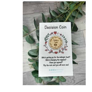 Funny Baby Decision Coin Gift for New Parents – Double-Sided Daddy or Mummy Choice Token – Unique Baby Shower Present for Mum and Dad