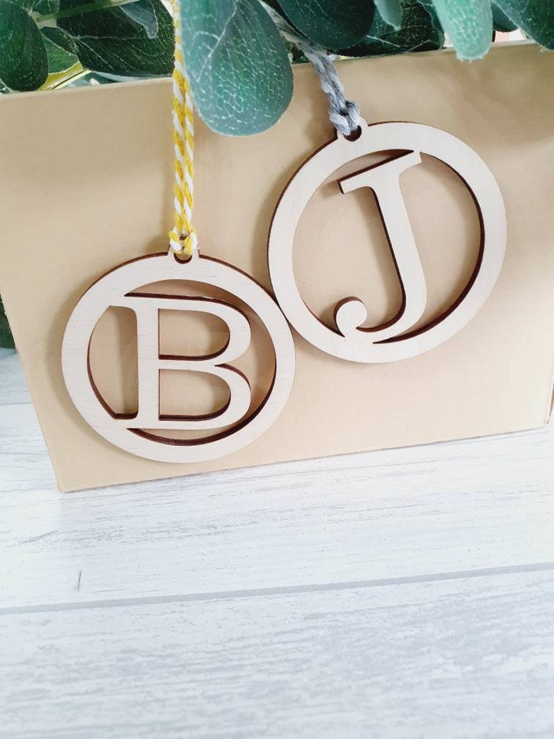 Custom Gift Tags, Initial Gift Tags, Wooden Gift Decor, Hanging Round Tag, Letter Ornament, Favour Tags, Personalised Gift Tags, Wood Letter image 2