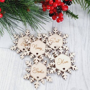 Snowflake placement names, wedding placement names, winter wedding, snowflake favours, party favours, Christmas decorations, table decor image 3