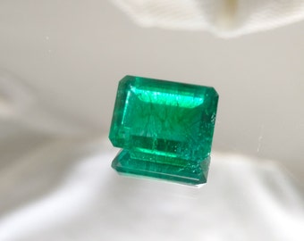 Zambian Emerald 7.27ct Loose Stone for a Custom Design