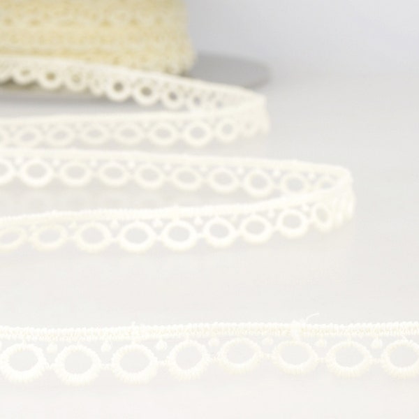 Ivory "Zara" Matte-finish Circle Guipure Lace Trim, 10mm (3/8in) wide *Sold Per Metre*