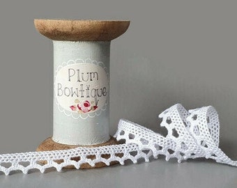 White "Sally" Peaked Zig-Zag 100% Cotton Cluny Lace Trim, 10mm (3/8in) wide *Sold Per Metre*