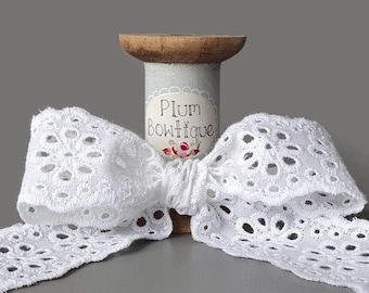 White Broderie Anglaise Double-Edged Floral Lace Trim, 38mm (1.5in) wide *Sold Per Metre*