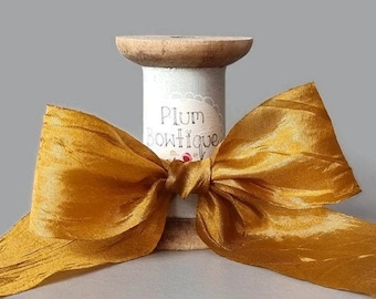 Reliant Ribbon Burlap Wired Edge With Gold Trim - 2.5 Inch X 10 Yards, Orange