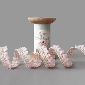 Minky Pink Mini-Pom-Pom-Besatz, Mini 3 mm (1/8 Zoll) Durchmesser *Pro Meter verkauft*