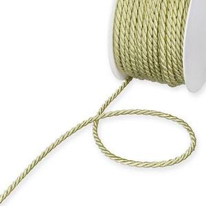 Pistaziengrüne gedrehte, seidige Schnur, 4mm dick *Meterware*