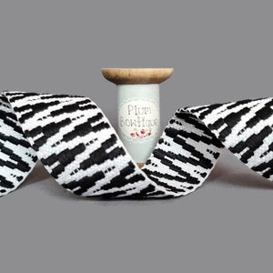 Cinta tejida étnica en zigzag de 50 cm, blanca y negra, 38 mm (1,5 pulgadas) de ancho *Se vende por medio metro*