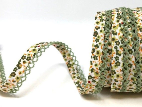 Green Ditsy Floral Print Bias Binding with Sage Picot Lace Edge, Pre-folded 12mm (1/2in) wide *Sold Per Metre*