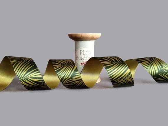 Ribbon: Toadstool - 25mm (per metre) Ribbon: Toadstool - 25mm (per metre)