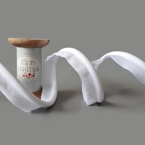 White Polycotton Chunky Insertion Piping, 6mm (7/32in) Diameter *Sold Per Metre*