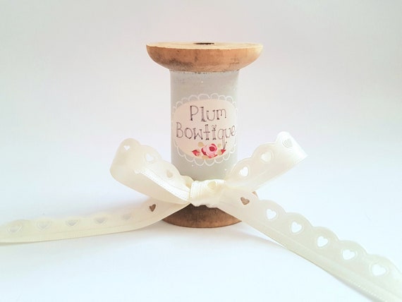 Embossed white heart sheer organza heart print 16mm gift decorating ribbon