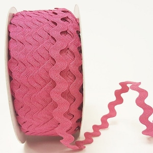 Fuchsia Pink Ric Rac Trim, Large 12mm (1/2in) wide *Sold Per Metre*