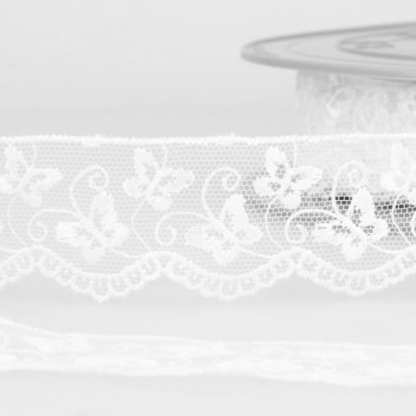 White Butterfly Embroidered Tulle Lace with Scalloped Edge, 35mm (1 3/8in) wide *Sold Per Metre*