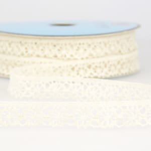 Ivory &quot;Cartwheel&quot; Fine Lace Trim, 12mm (1/2in) wide *Sold Per Metre*
