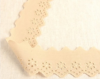 Beige "Lindsey" Floral Peaked Edge Broderie Anglaise Lace, 50mm (2in) wide *Sold Per Metre*