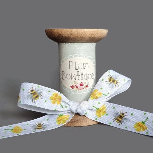 Bees & Buttercups Print on White Ribbon, 15mm (9/16in) wide *Sold Per Metre*