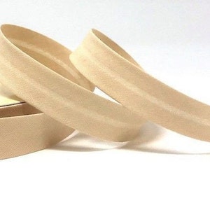 Vanilla Beige Polycotton Bias Binding, 18mm (11/16in) wide *Sold Per Metre*