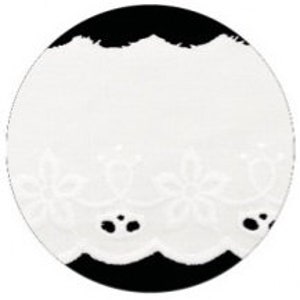 White &quot;Madison&quot; Flower Pattern Scalloped Edge Broderie Anglaise Lace, 38mm (1.5in) wide *Sold Per Metre*