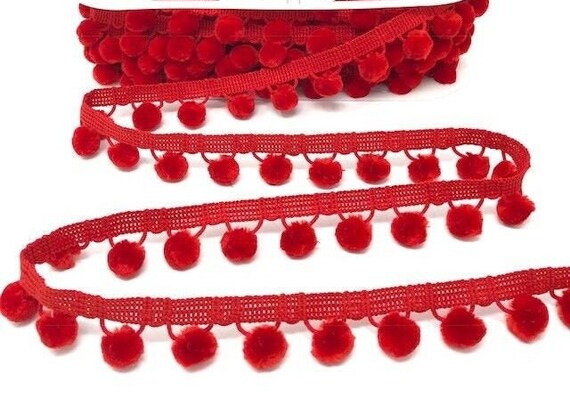 Simplicity Pompom Fringe Trim - White (per metre) Simplicity Pompom Fringe Trim - White (per metre)