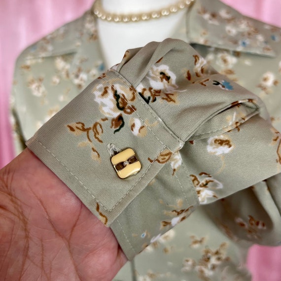 Vintage 1970s Grey floral long sleeve blouse / sh… - image 8